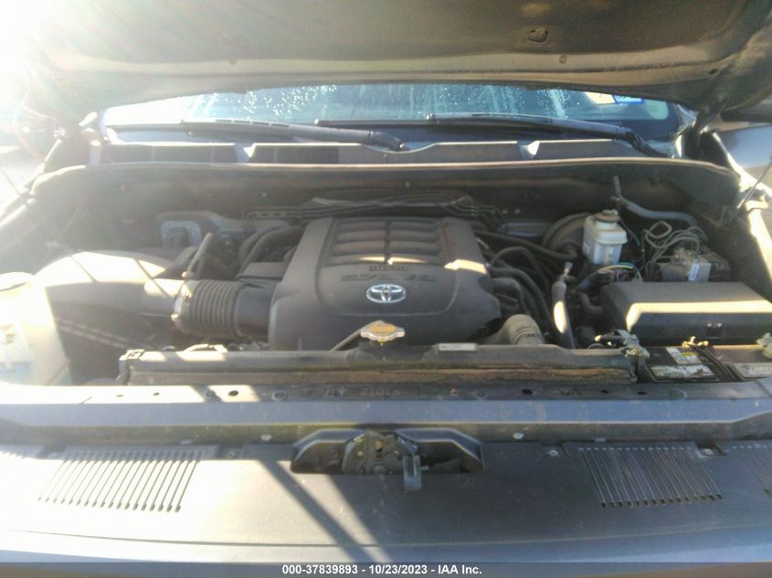 2014 TOYOTA TUNDRA 4WD TRUCK SR5 - 5TFDW5F10EX332709