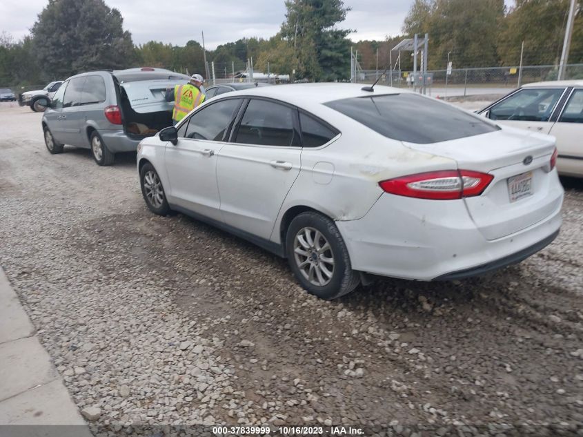 2015 FORD FUSION S - 1FA6P0G71F5130993