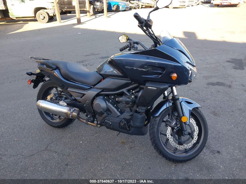 2016 HONDA CTX700 D JH2RC6943GK200089