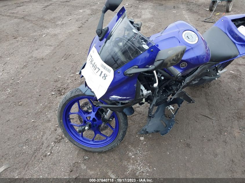 2023 YAMAHA YZFR3 A MH3RH18Y5PK011933