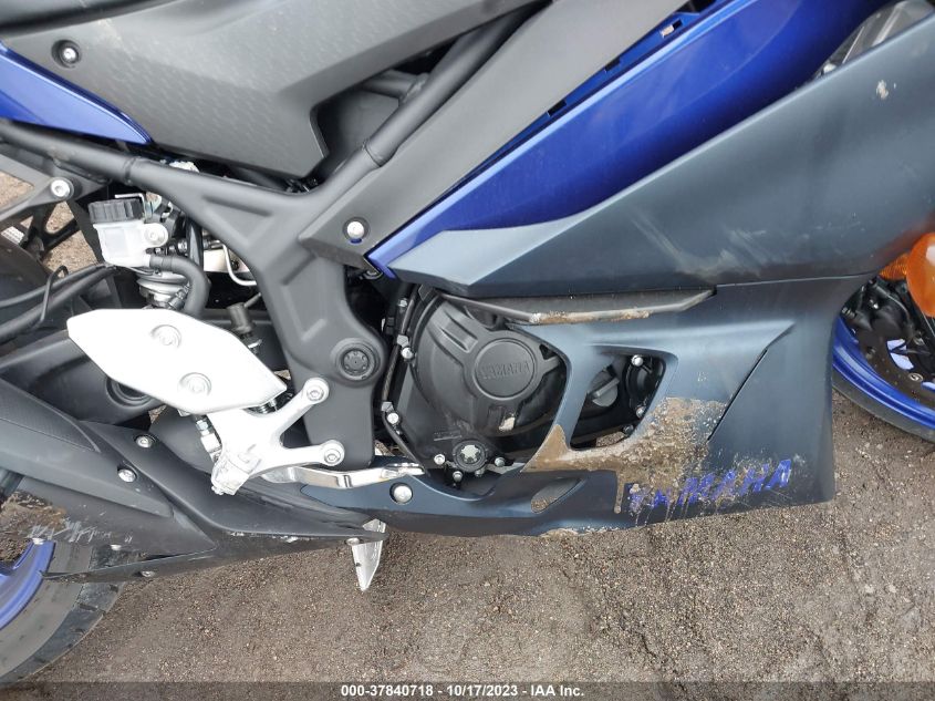 2023 YAMAHA YZFR3 A MH3RH18Y5PK011933