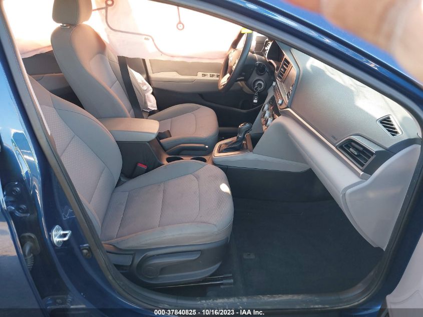 2019 HYUNDAI ELANTRA SEL - 5NPD84LF5KH453991