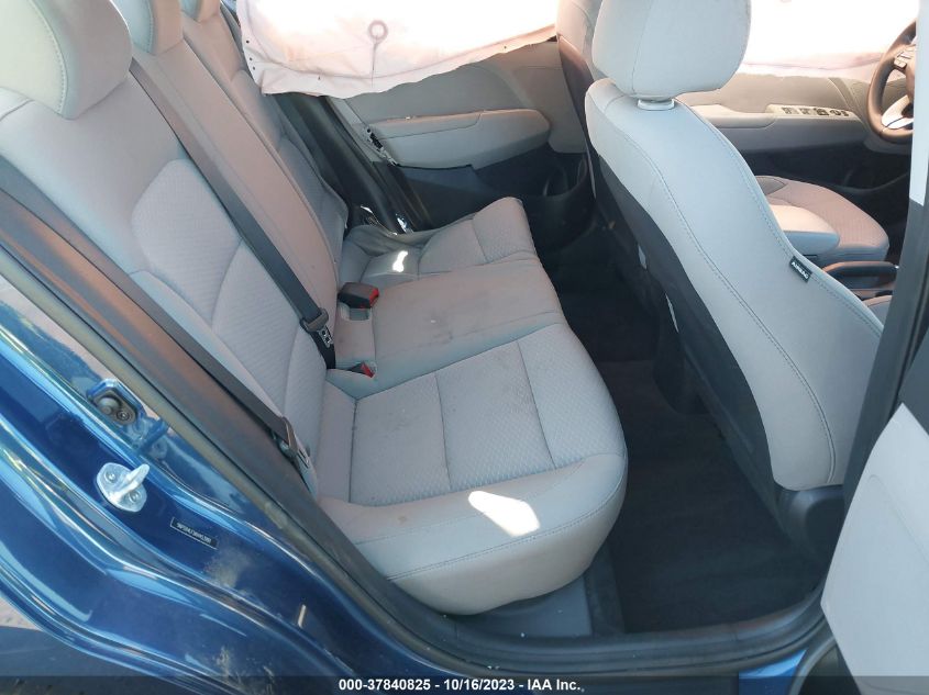 2019 HYUNDAI ELANTRA SEL - 5NPD84LF5KH453991