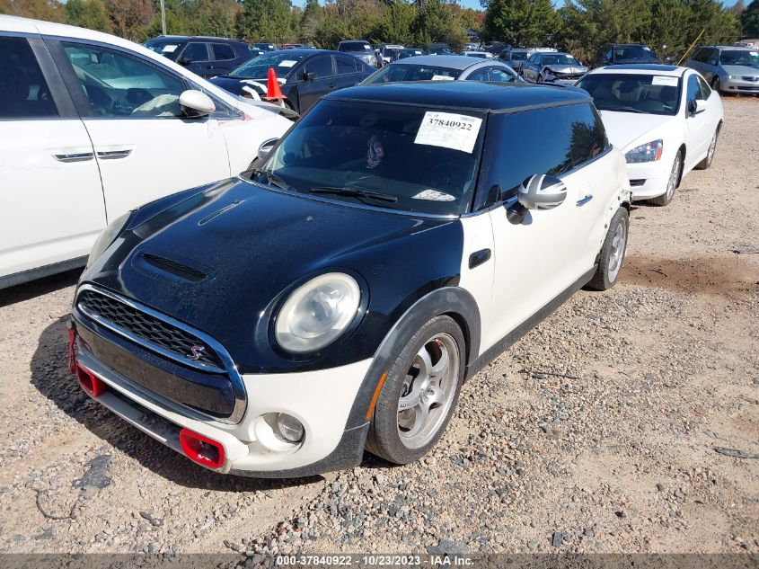 2015 MINI HARDTOP COOPER S WMWXP7C55F2A34488