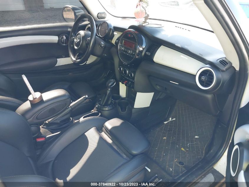 2015 MINI HARDTOP COOPER S WMWXP7C55F2A34488