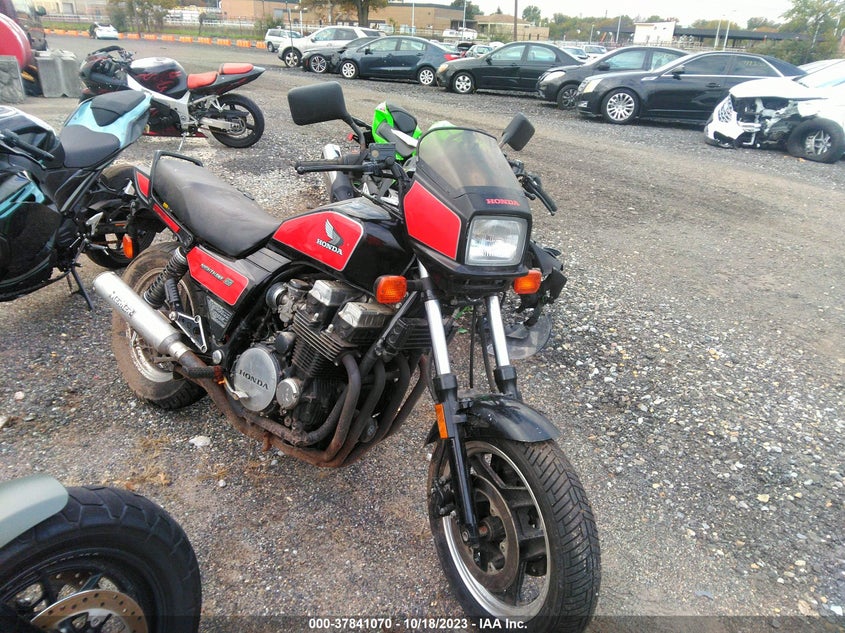 JH2RC2005FM100078 HONDA CB700 Photo 1