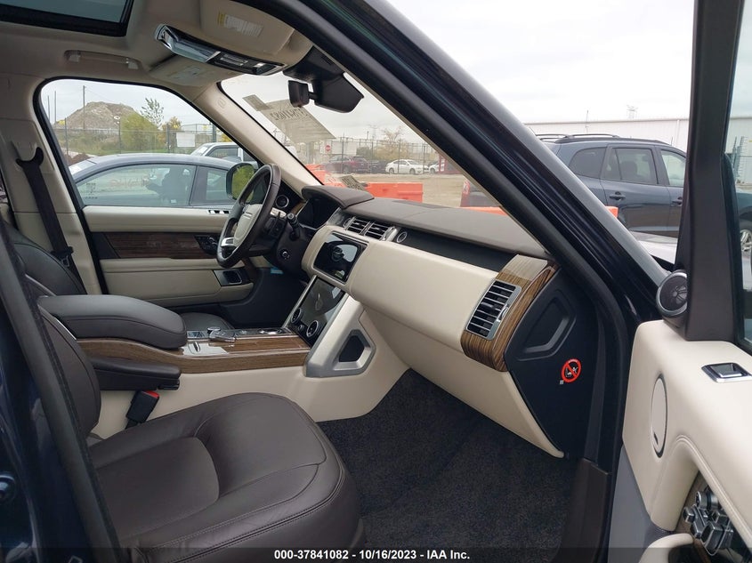 VIN SALGS2SV9JA388315 2018 LAND ROVER RANGE ROVER HSE