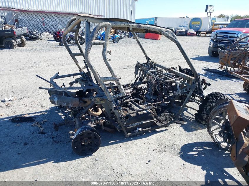 2016 CAN-AM MAVERICK 1000 R 3JBPGAP29GJ000078
