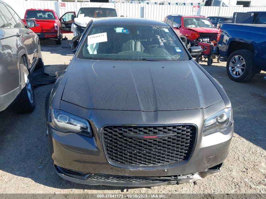 2C3CCABG3PH628231 Chrysler 300   12