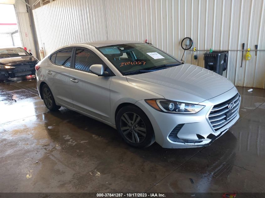 Lot #2525412939 2018 HYUNDAI ELANTRA SEL salvage car