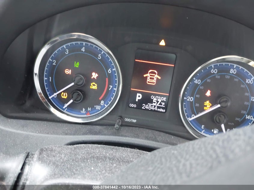 VIN 2T1BURHE4KC194686 2019 TOYOTA COROLLA L/LE/SE/XLE/XSE