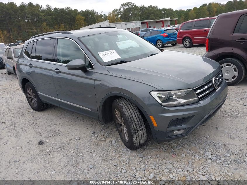 2018 VOLKSWAGEN TIGUAN SEL/SE - 3VV2B7AX4JM011283