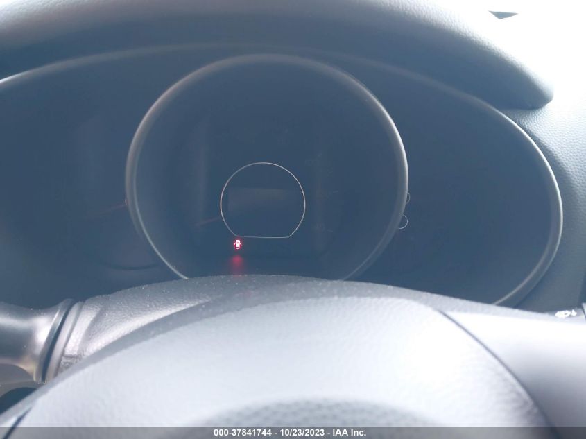 2016 KIA SOUL + - KNDJP3A53G7332785
