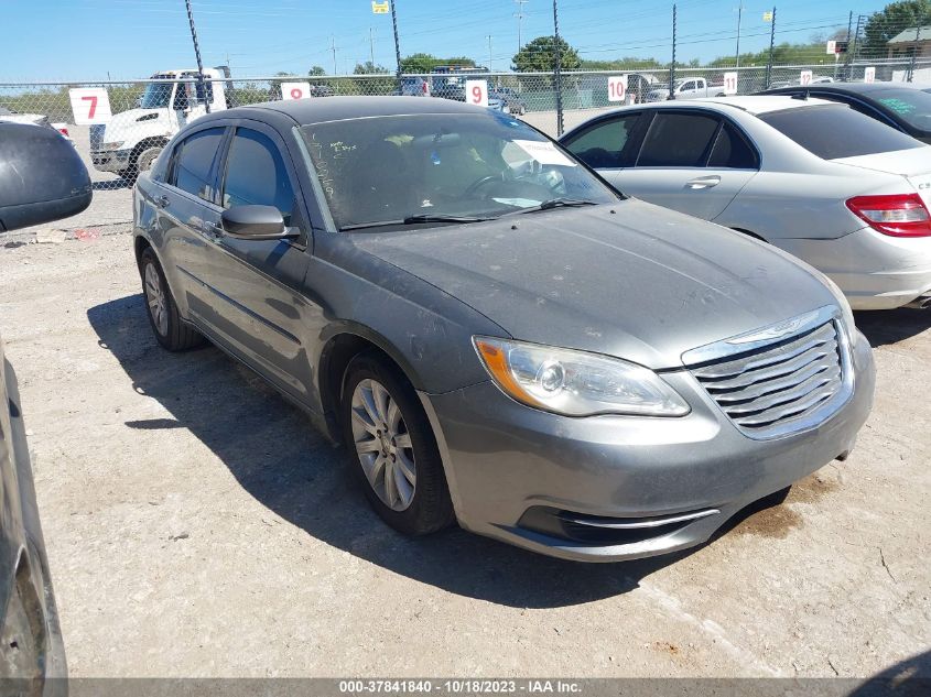 2013 CHRYSLER 200 TOURING - 1C3CCBBG5DN731918