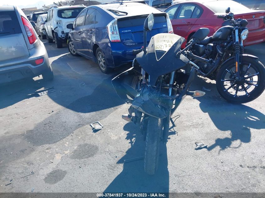 2015 HONDA CBR300 R MLHNC5112F5100420