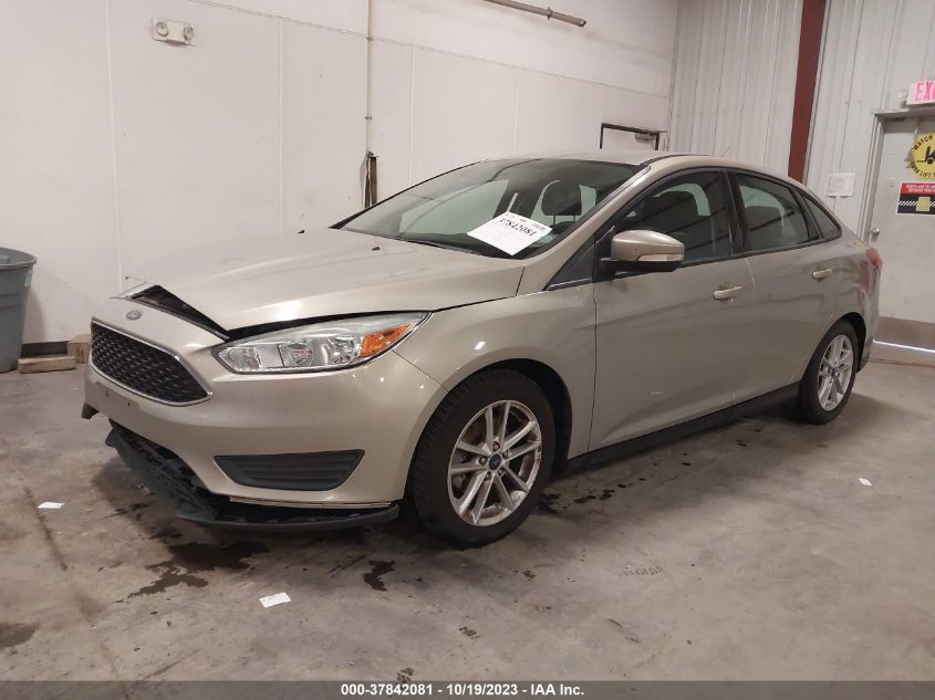 2015 FORD FOCUS SE - 1FADP3F26FL231988