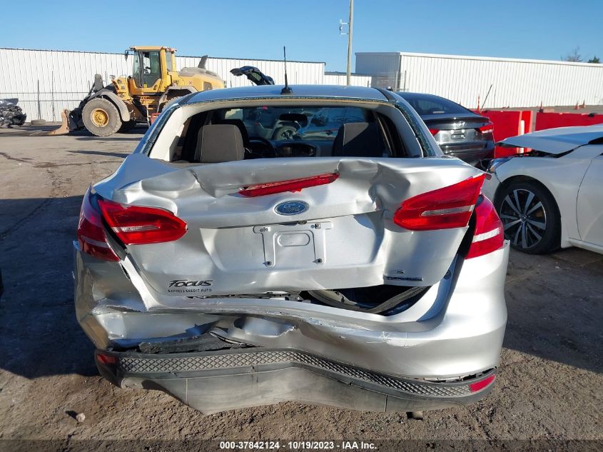 2016 FORD FOCUS SE - 1FADP3F22GL395224