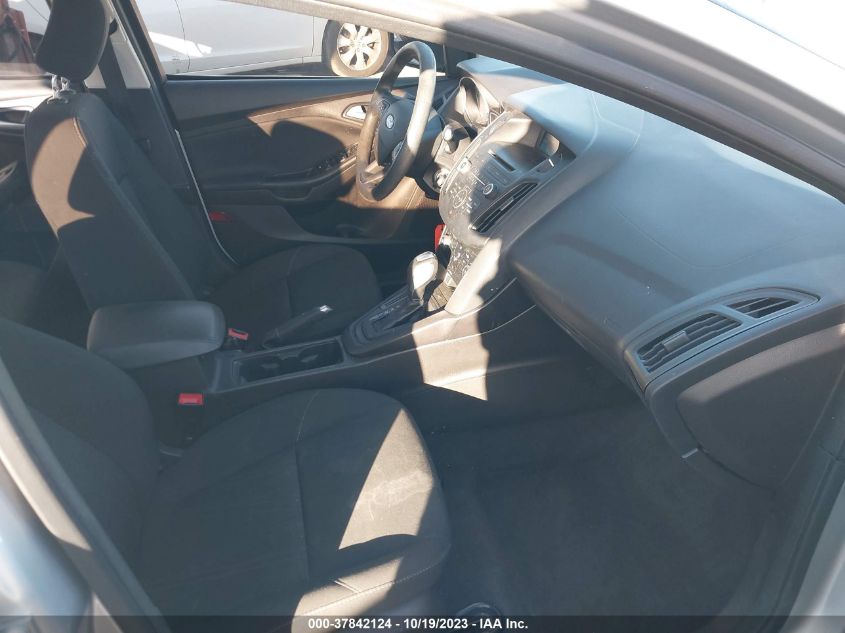 2016 FORD FOCUS SE - 1FADP3F22GL395224