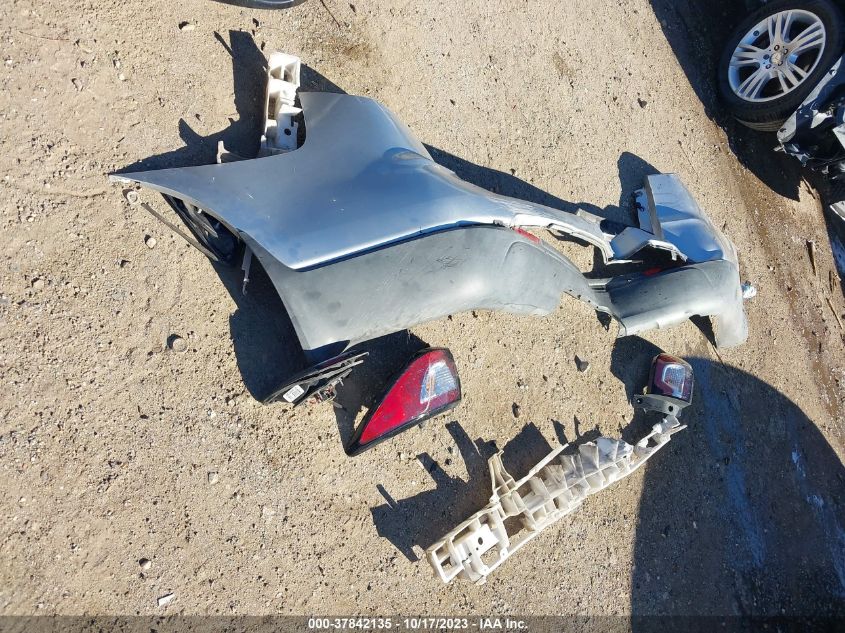 2015 CHEVROLET TRAVERSE LS - 1GNKRFED1FJ178023