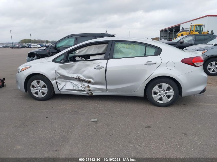 2017 KIA FORTE LX - 3KPFK4A79HE142583