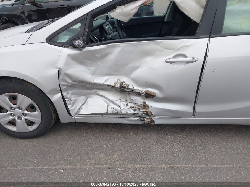 2017 KIA FORTE LX - 3KPFK4A79HE142583