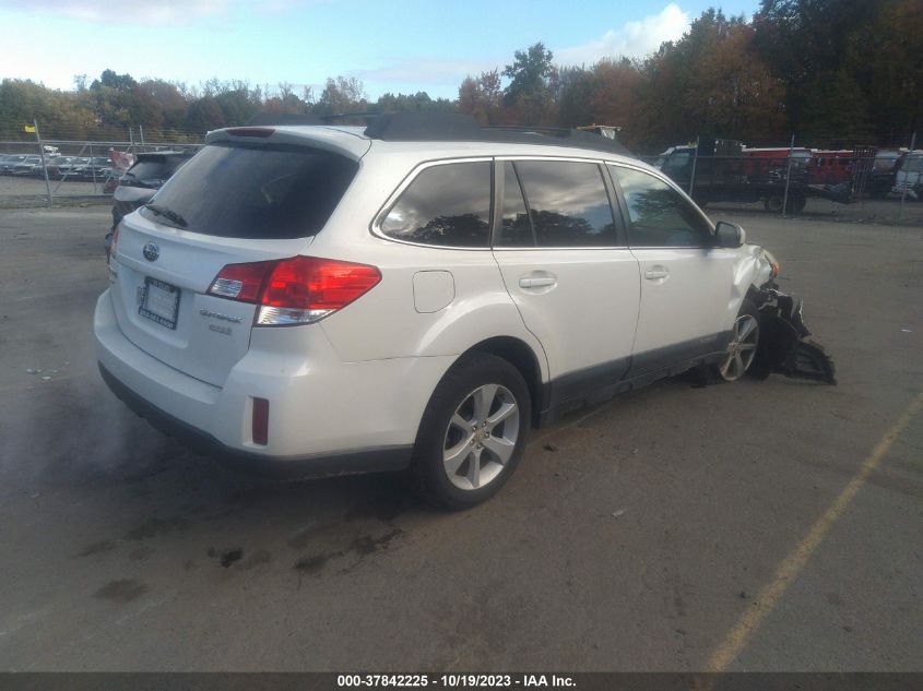 2013 SUBARU OUTBACK 2.5I PREMIUM - 4S4BRBCC0D3304624