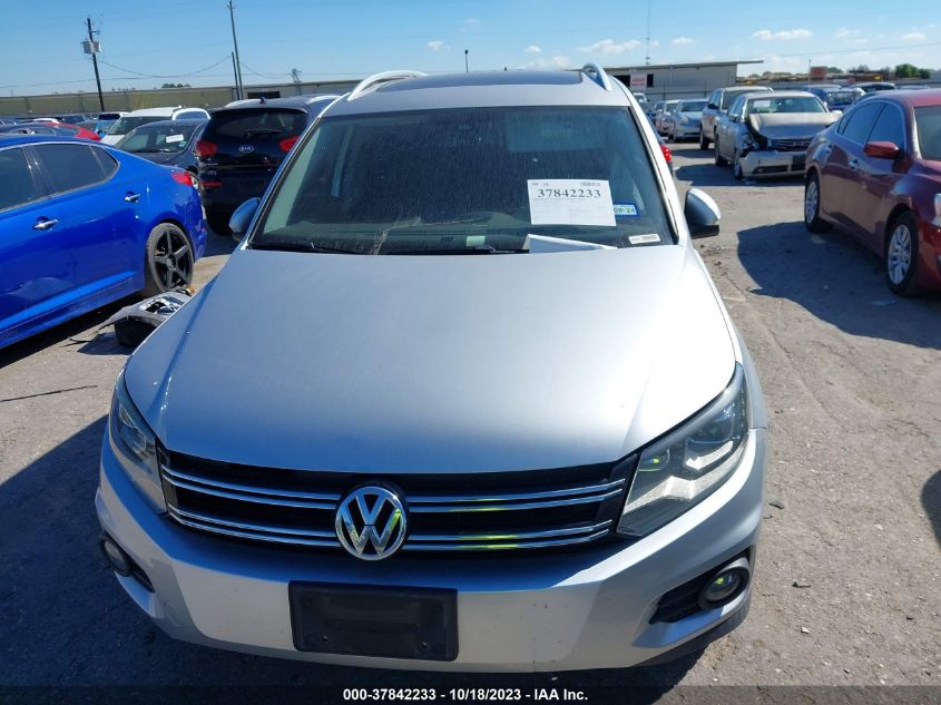 2016 VOLKSWAGEN TIGUAN SE - WVGAV7AX2GW560373