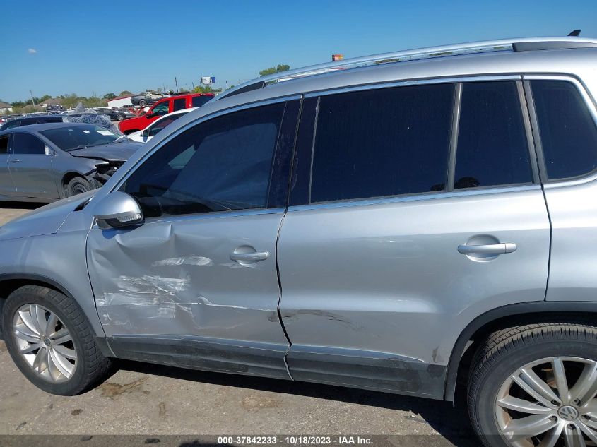 2016 VOLKSWAGEN TIGUAN SE - WVGAV7AX2GW560373