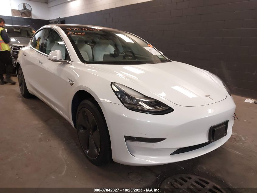 5YJ3E1EA4KF486578 TESLA MODEL 3 RANGE 2019