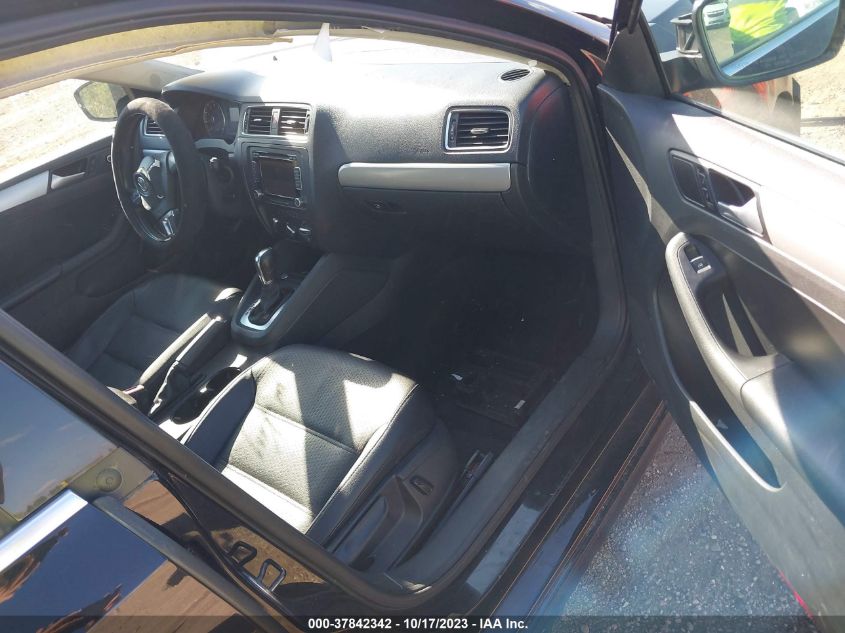 2014 VOLKSWAGEN JETTA SEDAN SE W/CONNECTIVITY/SUNROOF 3VWD07AJ9EM385951