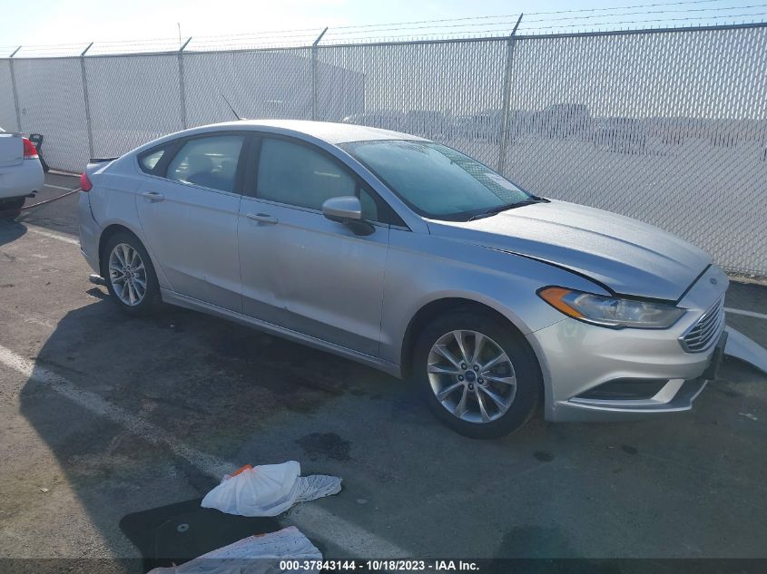 2017 FORD FUSION SE - 3FA6P0HD5HR250767