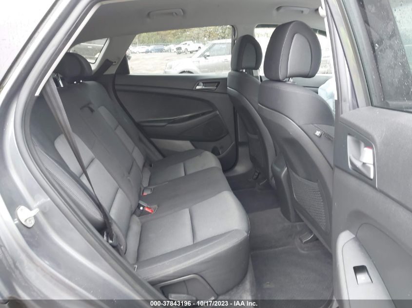 2017 HYUNDAI TUCSON SE - KM8J3CA47HU549662