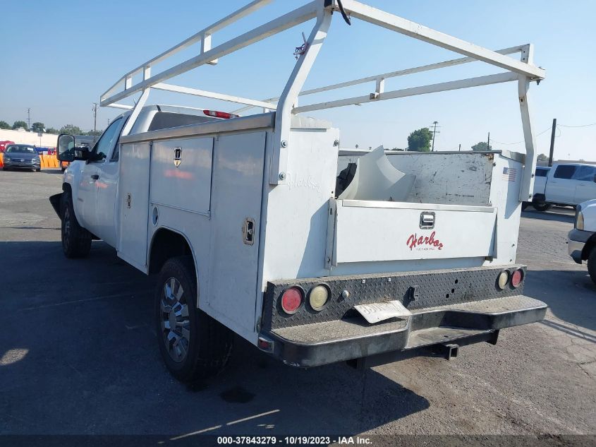 2013 CHEVROLET SILVERADO 2500HD WORK TRUCK - 1GB2CVCG6DZ303215