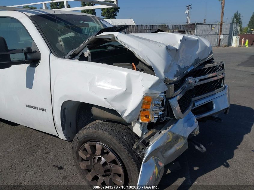 2013 CHEVROLET SILVERADO 2500HD WORK TRUCK - 1GB2CVCG6DZ303215