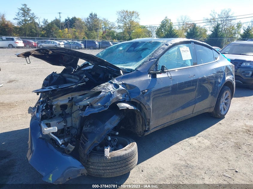 VIN 7SAYGDEE7PF852676 2023 TESLA MODEL Y
