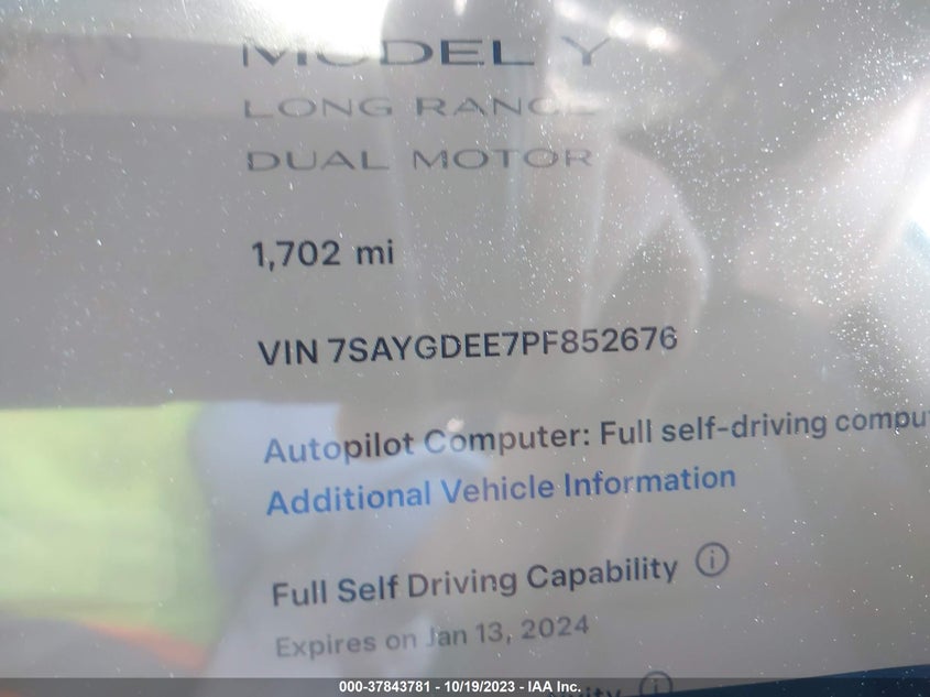 VIN 7SAYGDEE7PF852676 2023 TESLA MODEL Y