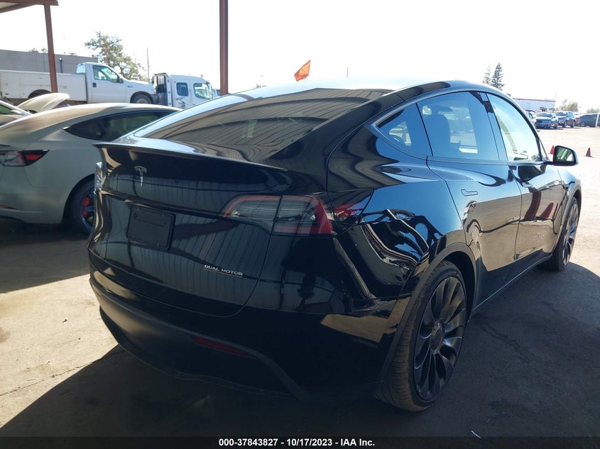 2022 TESLA MODEL Y U   U(VIN: 7SAYGDEF4NF554446