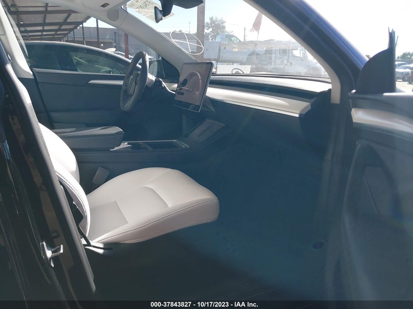 2022 TESLA MODEL Y U   U(VIN: 7SAYGDEF4NF554446