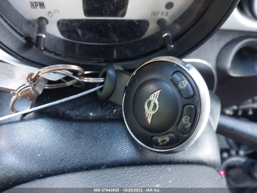 2013 MINI COOPER HARDTOP WMWSU3C59DT545153