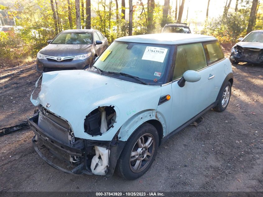 2013 MINI COOPER HARDTOP WMWSU3C59DT545153