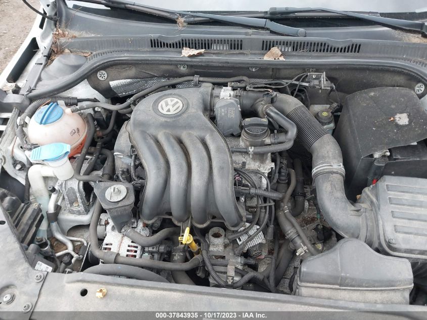 2015 VOLKSWAGEN JETTA SEDAN 2.0L S 3VW2K7AJ3FM228435