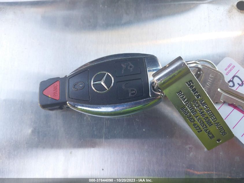 2015 MERCEDES-BENZ CLA-CLASS CLA 250 WDDSJ4GB8FN203532