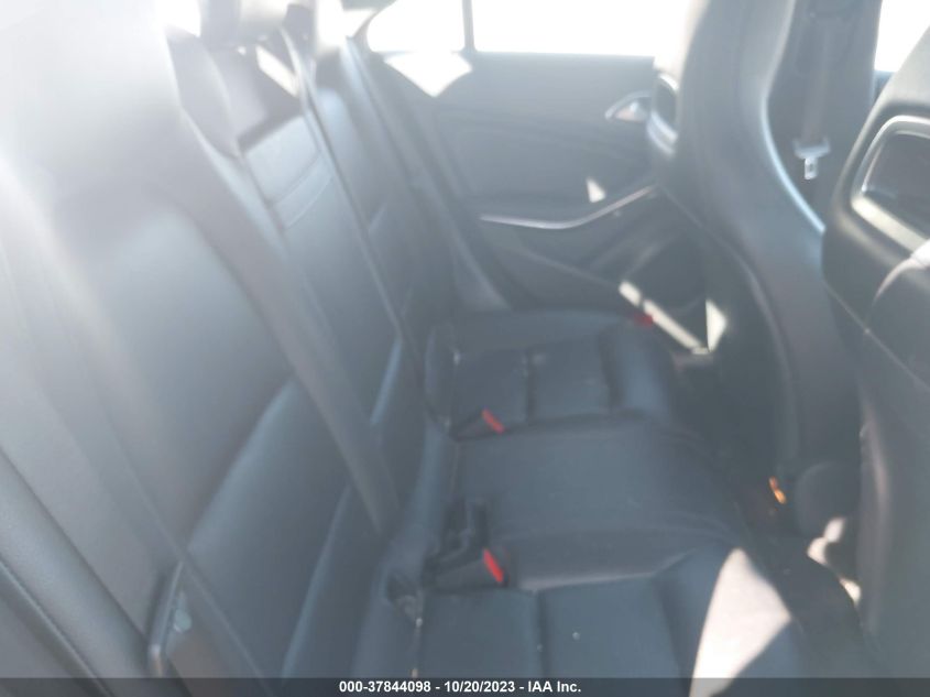 2015 MERCEDES-BENZ CLA-CLASS CLA 250 WDDSJ4GB8FN203532