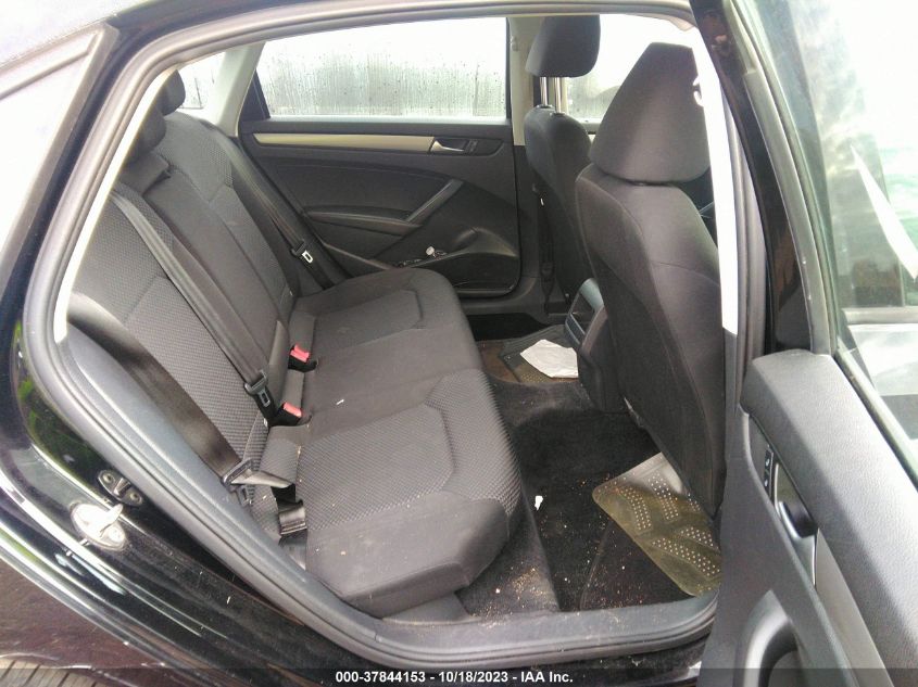 2015 VOLKSWAGEN PASSAT 1.8T S - 1VWAT7A3XFC071224