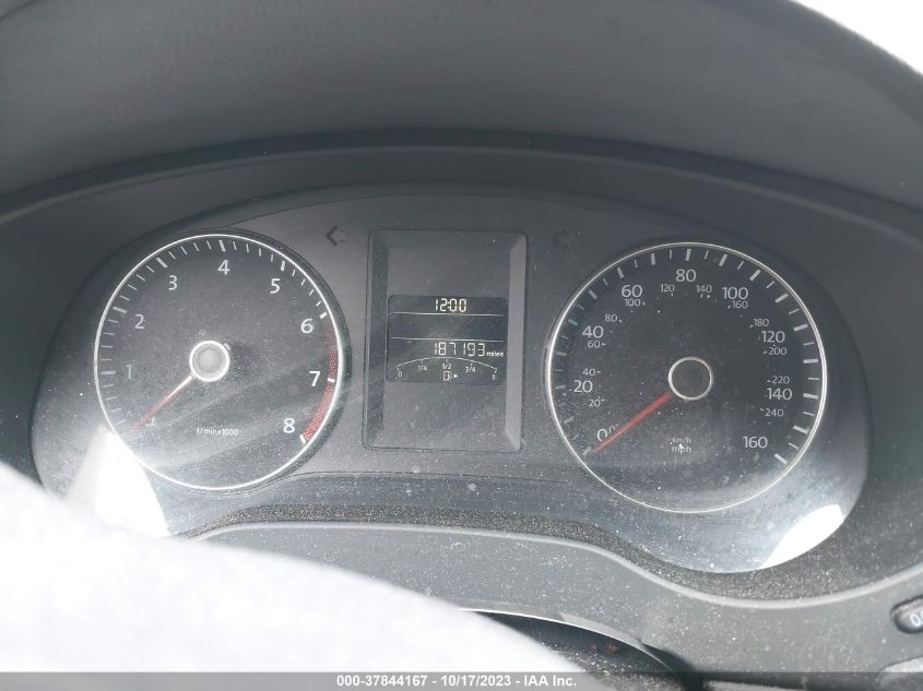 2014 VOLKSWAGEN JETTA SEDAN SE 3VWD17AJ3EM274776