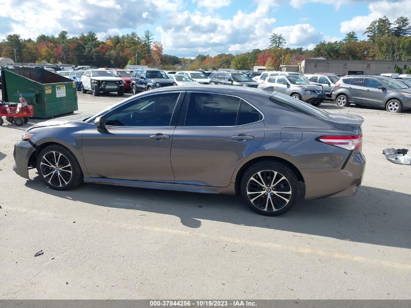 2020 TOYOTA CAMRY SE - 4T1G11AKXLU927680