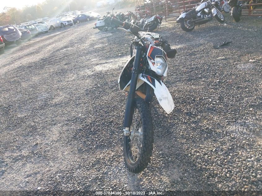 2017 KTM 690 ENDURO R VBKLET406HM708718