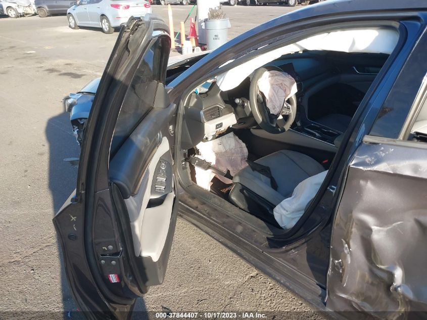 2018 HONDA ACCORD SEDAN LX 1.5T - 1HGCV1F13JA071517