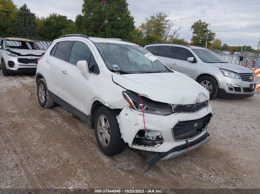 VIN KL7CJLSB3KB823049 2019 CHEVROLET TRAX LT
