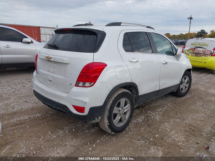 VIN KL7CJLSB3KB823049 2019 CHEVROLET TRAX LT